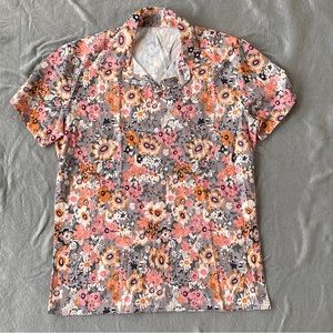 Short sleeve flowered blouse